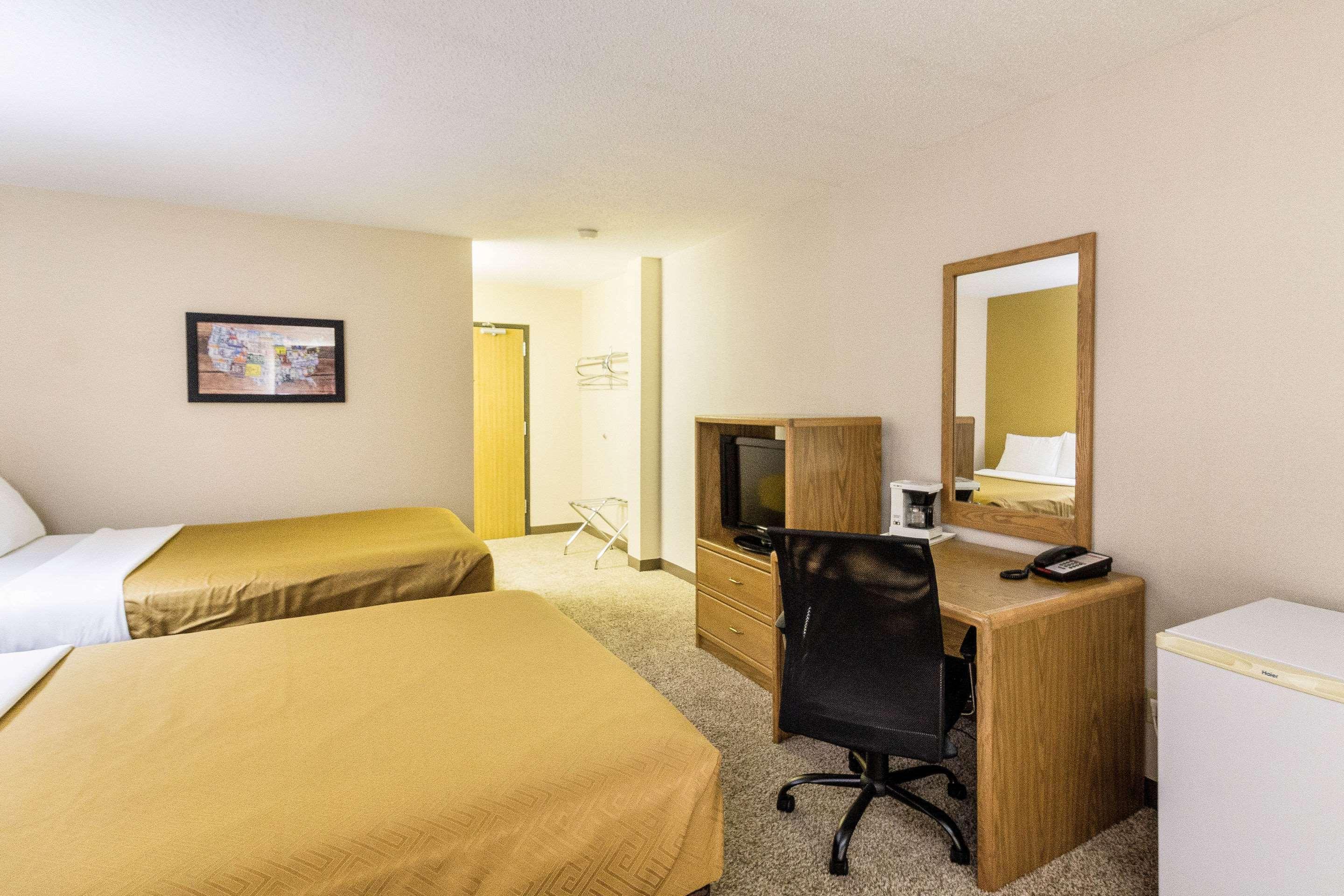 Econo Lodge - Valley City Exterior foto